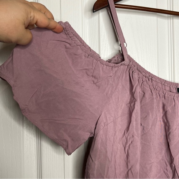 Torrid Challis Eyelet Border Cold Shoulder Top in elderberry blush pink … - Picture 9 of 16